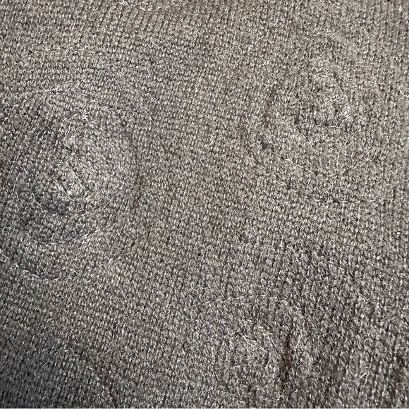 Carmen Marc Valvo Couture 2011 Black Dimensional Cashmere Knit Fur Vest - Picture 13 of 17